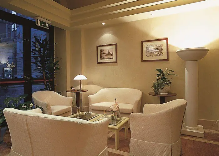 Exe Domus Aurea Отель 3*